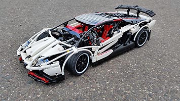 Набор LEGO Ламборджини Авентадор