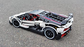 Набор LEGO Ламборджини Авентадор