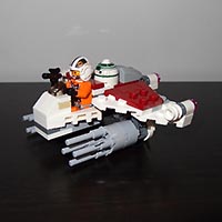 Набор LEGO Истребитель Бородавочник