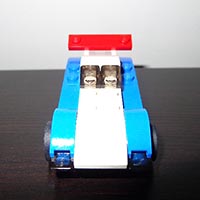 Набор LEGO Гоночная машина Жало