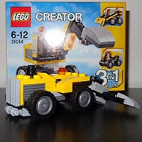 Набор LEGO Маленький трактор с сеялкой
