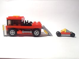 Набор LEGO Микро-перевозчик машин