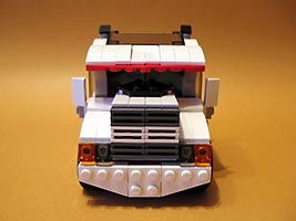 Набор LEGO Белый грузовик