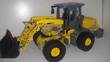 Набор LEGO Бульдозер с поворотным ковшом Mk3