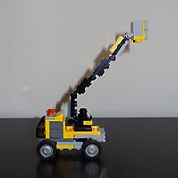 Набор LEGO Авиационный погрузчик