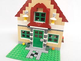 Набор LEGO Весенний домик