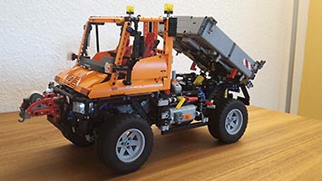 Набор LEGO Грузовик с краном Унимог на р/у