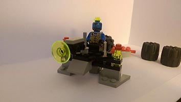Набор LEGO Шагоход киборга