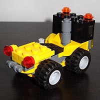 Набор LEGO Мощный грузовик-тягач