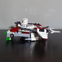 Набор LEGO Истребитель Трайдент