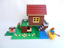 Набор LEGO Домик на сваях