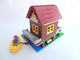 Набор LEGO Домик на сваях