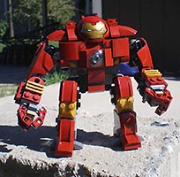 Набор LEGO 'Халкбастер' - доспех для борьбы с Халком