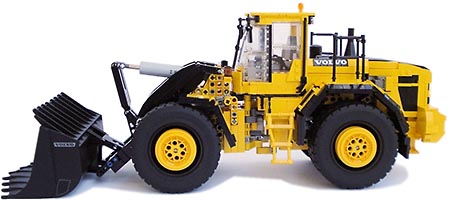 Набор LEGO Бульдозер Вольво L250G