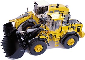 Набор LEGO Бульдозер Вольво L250G
