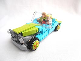 Набор LEGO Таинственный родстер