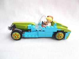 Набор LEGO Таинственный родстер