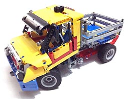 Набор LEGO Старый фермерский грузовик с краном