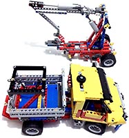Набор LEGO Старый фермерский грузовик с краном