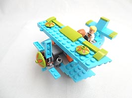 Набор LEGO Таинственная летающая машина
