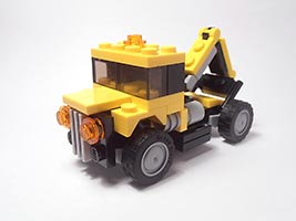 Набор LEGO Тягач-эвакуатор