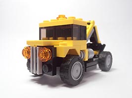 Набор LEGO Тягач-эвакуатор