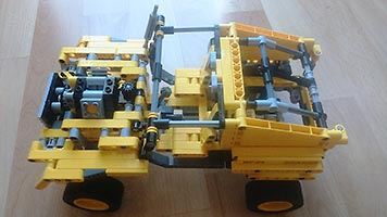 Набор LEGO Грузовик-внедорожник