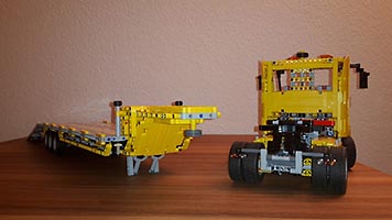 Набор LEGO Низкорамный прицеп-платформа, версия 2