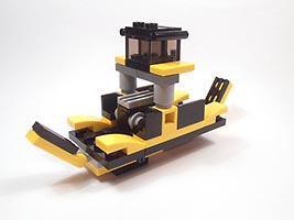 Набор LEGO Корабль и маленькая машинка