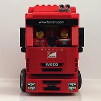 Набор LEGO Грузовик гоночной команды 'Скудерия Феррари'