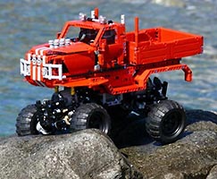 Набор LEGO 'Ползающий по камням' - пикап