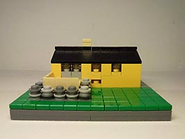 Набор LEGO Желтая вилла