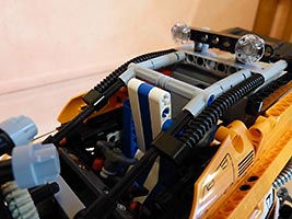 Набор LEGO 'Ползающий по камням' - оранжевый джип