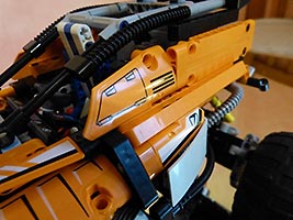 Набор LEGO 'Ползающий по камням' - оранжевый джип