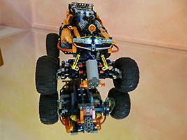 Набор LEGO 'Ползающий по камням' - оранжевый джип