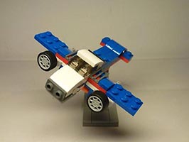 Набор LEGO Истребитель-бомбардировщик