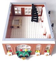 Набор LEGO Городской клуб и темная аллея