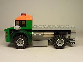 Набор LEGO Грузовик с платформой и судно на воздушной подушке