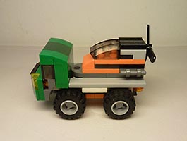 Набор LEGO Грузовик-платформа с судном на воздушной подушке