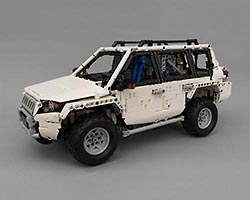 Набор LEGO MOC-5551 Внедорожник на р/у с Sbrick