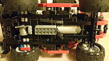Набор LEGO Вилочный погрузчик (на р/у)