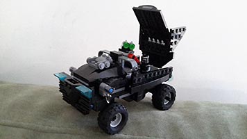 Набор LEGO Джип 'Черная пантера'