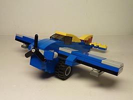 Набор LEGO Истребитель-бомбардировщик