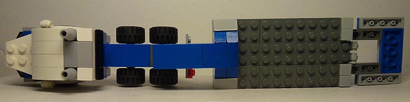Набор LEGO Тягач с прицепом-платформой