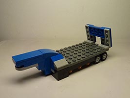 Набор LEGO Тягач с прицепом-платформой