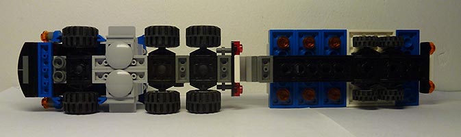 Набор LEGO Тягач с прицепом