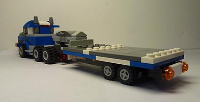 Набор LEGO Тягач с прицепом