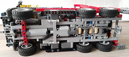 Набор LEGO Контейнеровоз - с мотором и на р/у