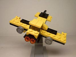 Набор LEGO Истребитель-бомбардировщик