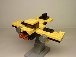 Набор LEGO Истребитель-бомбардировщик
